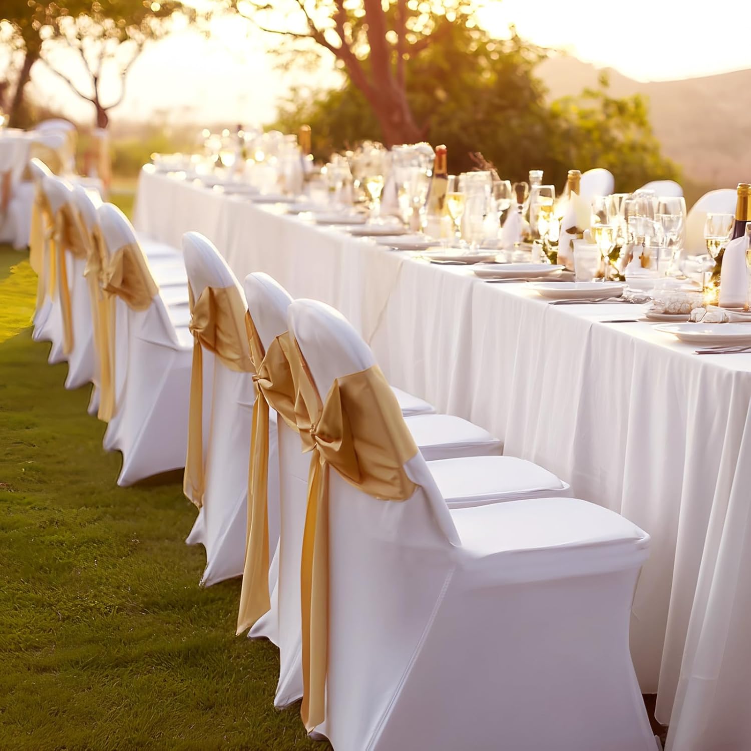 100 Pcs White Chair Covers
