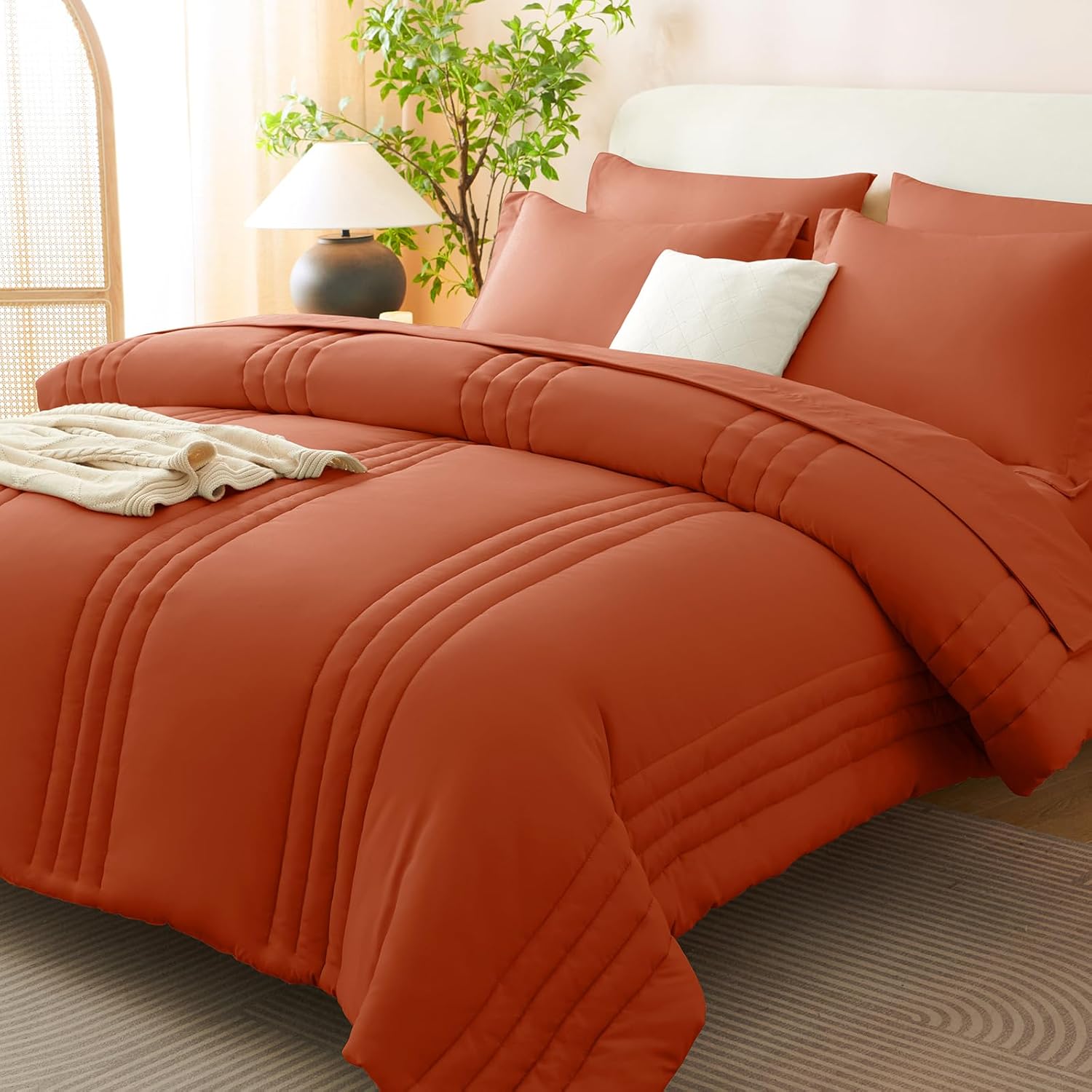 Queen Comforter Set