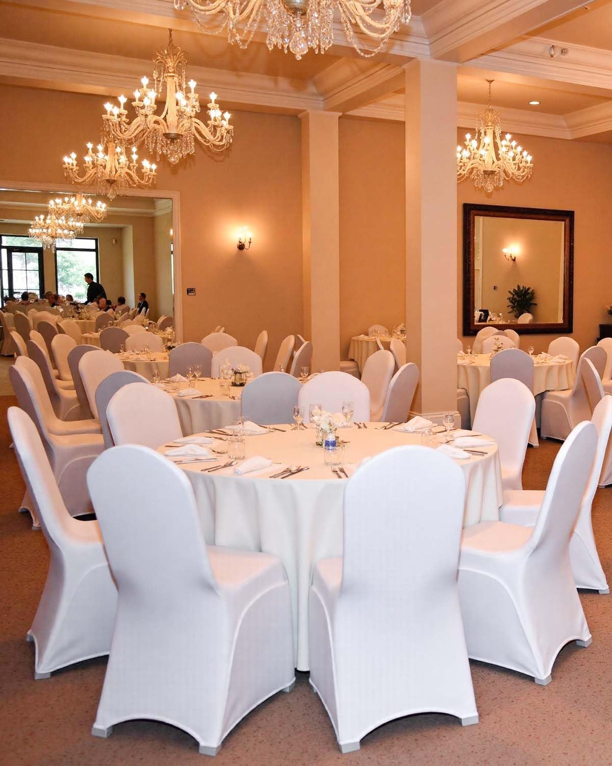 30 PCS White Folding Chair Covers