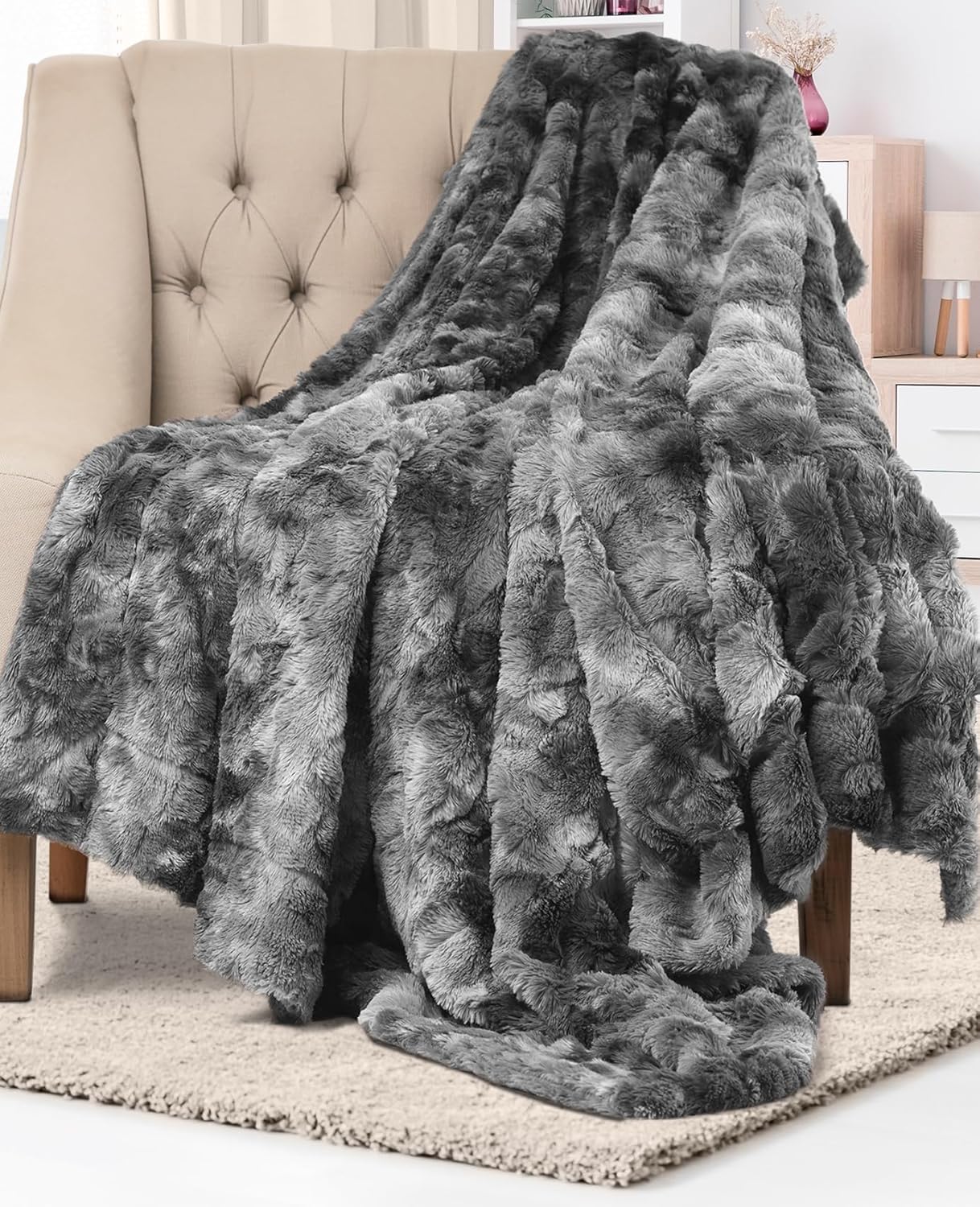 Gray Faux Fur Throw Blanket for Couch