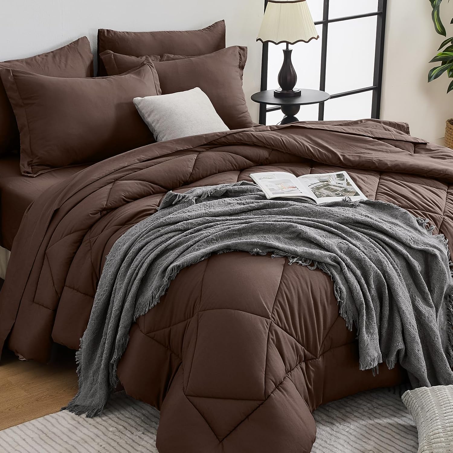 7 Pieces Queen Comforter Set