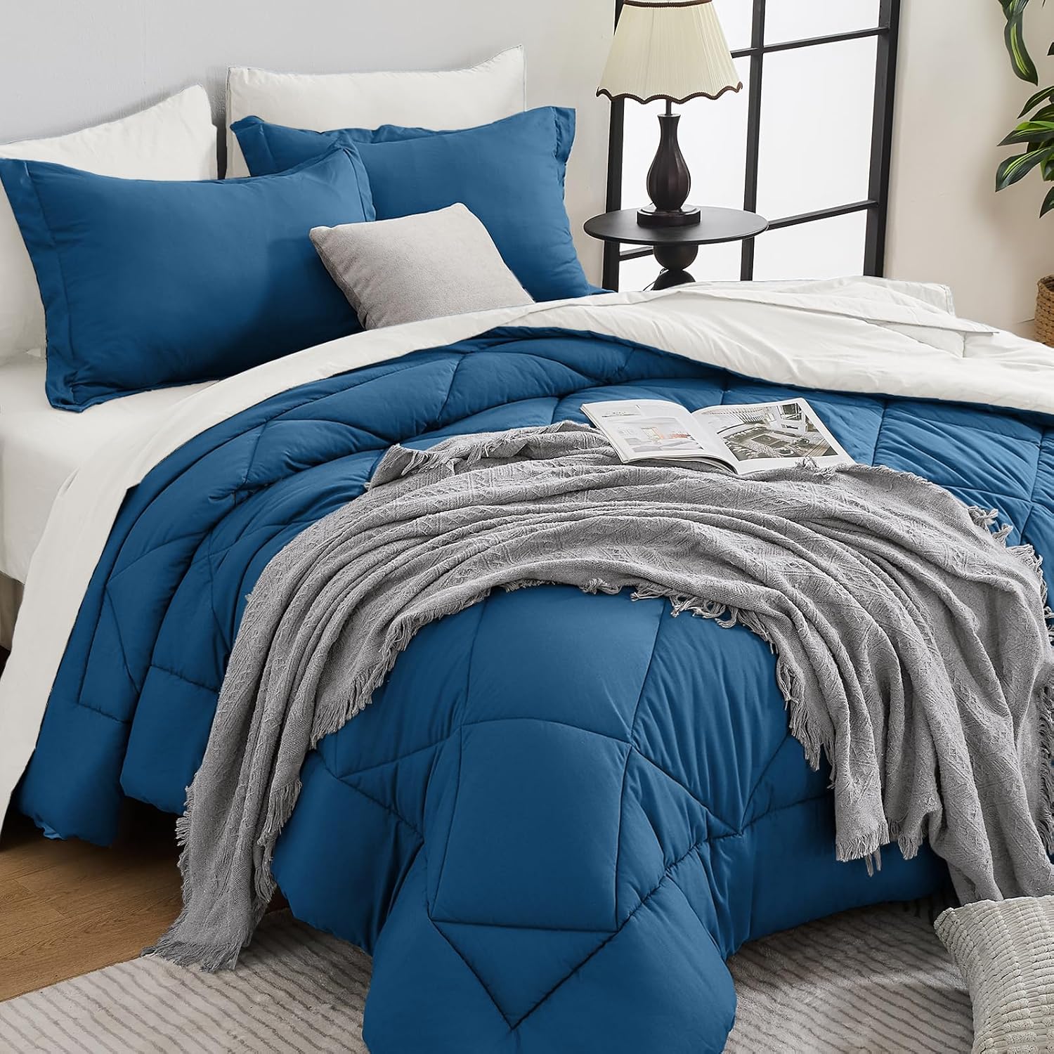 7 Pieces Queen Comforter Set