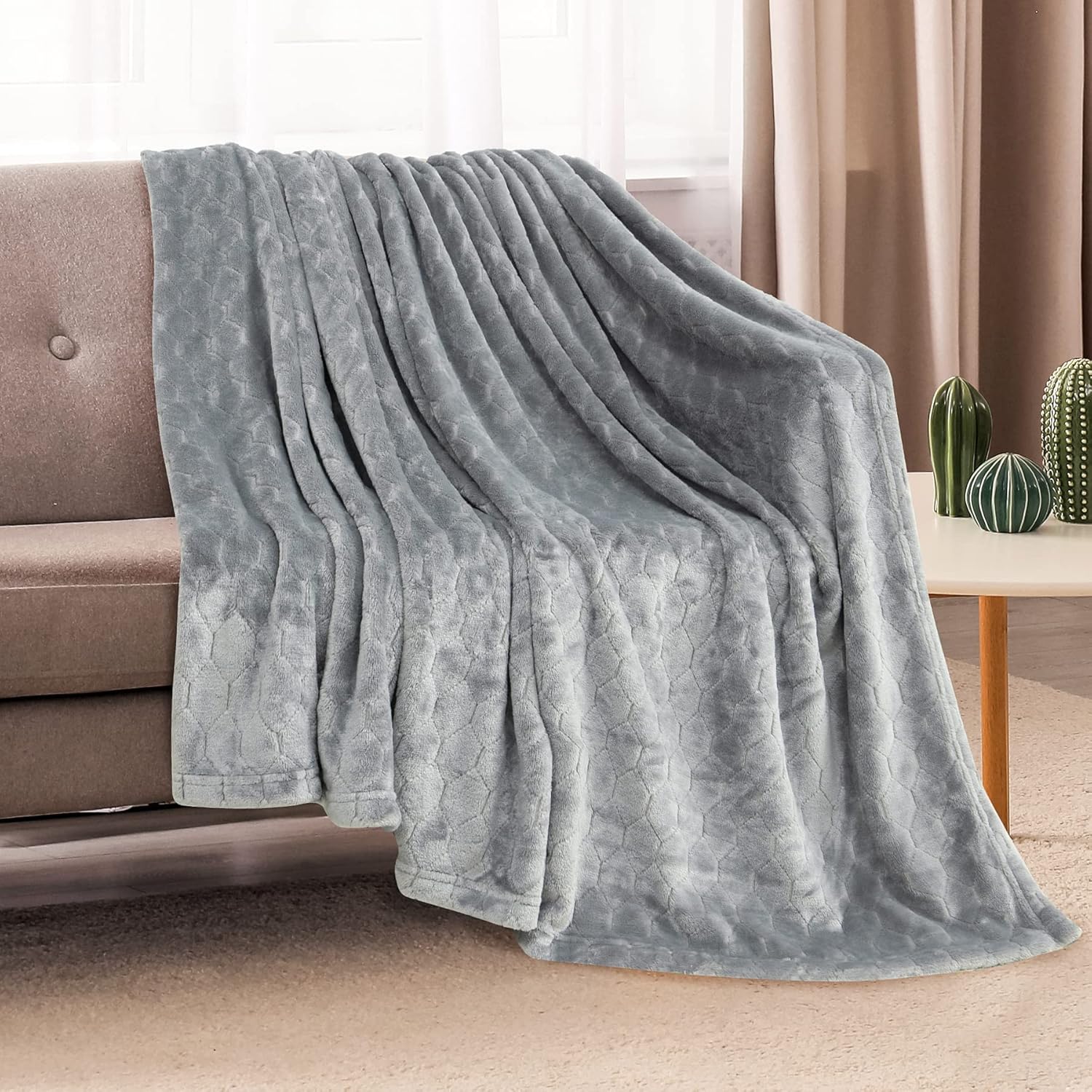 Fleece Blanket Super Soft Cozy Throw Blanket
