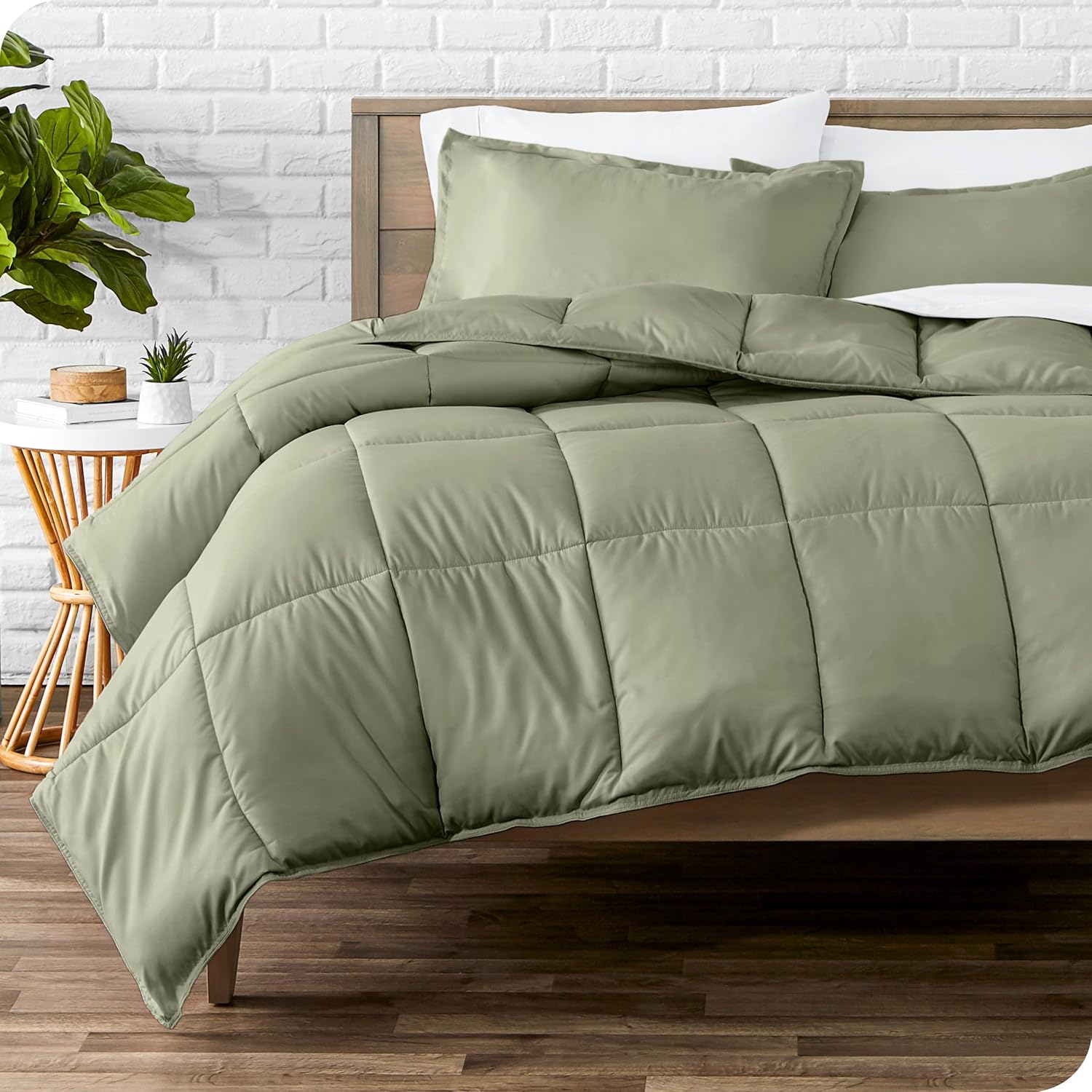 Comforter Set - Queen Size - Ultra-Soft