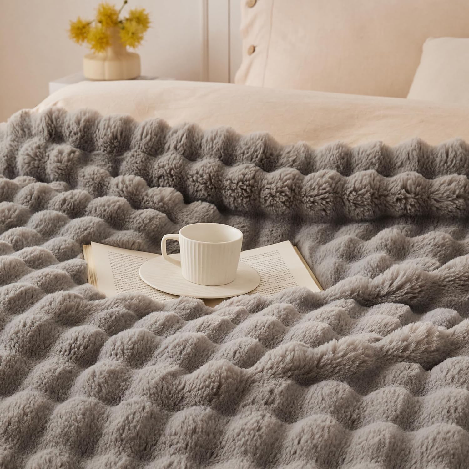 Fur Throw Blanket for Couch