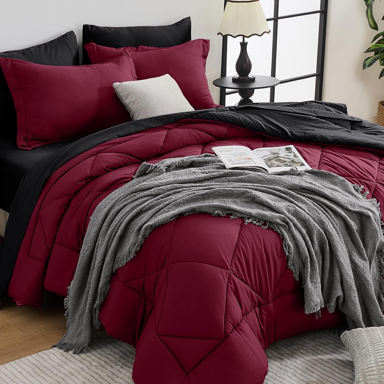 7 Pieces Queen Comforter Set
