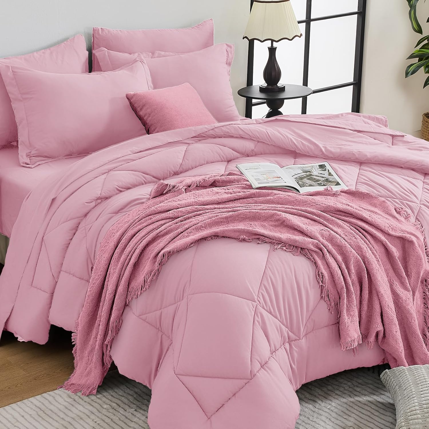 7 Pieces Queen Comforter Set