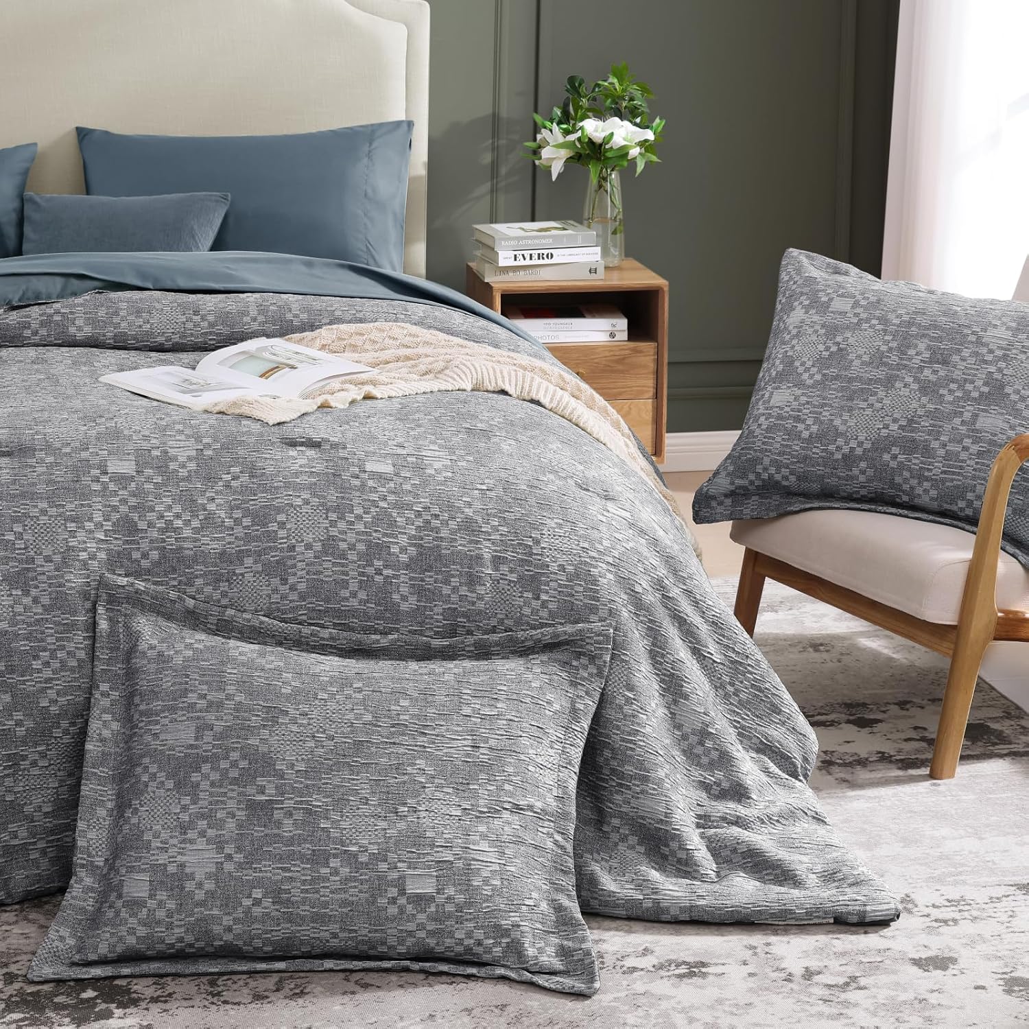 Charcoal Grey Queen Comforter Set